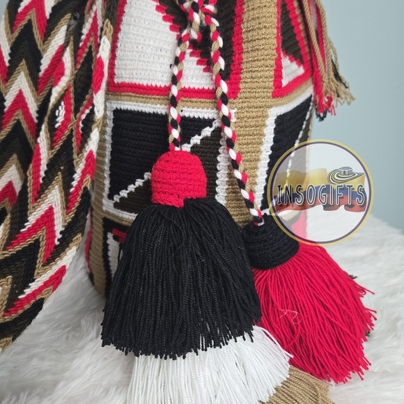 Wayuu Tribe Red and Black Geometric Crossbody Bag - Picture 5 of 5